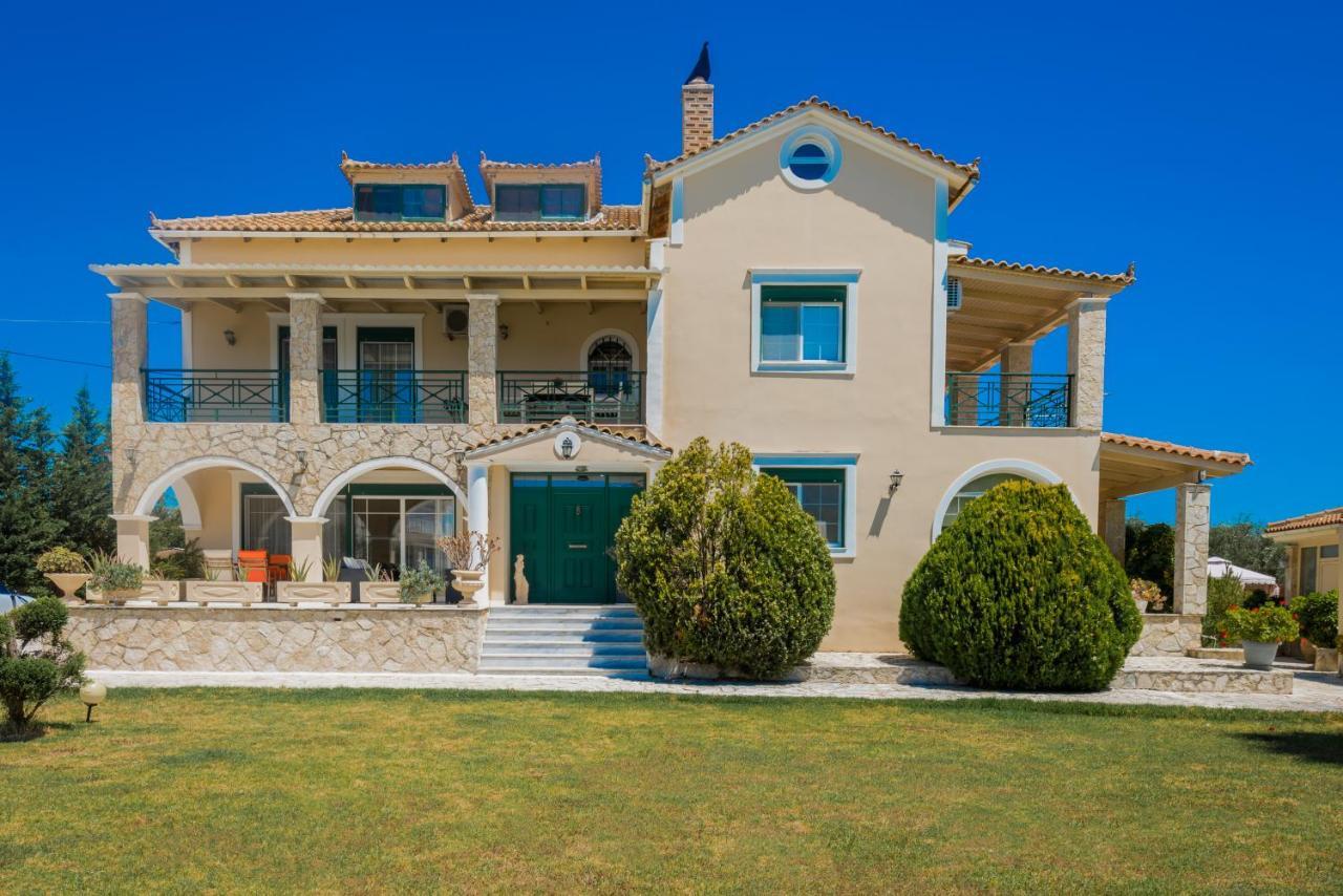 Eleni's Family Villa
